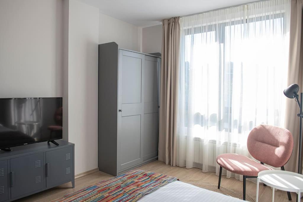 Madrid: A Modern 2-Bedroom Apartment With Parking Sofia Exterior foto