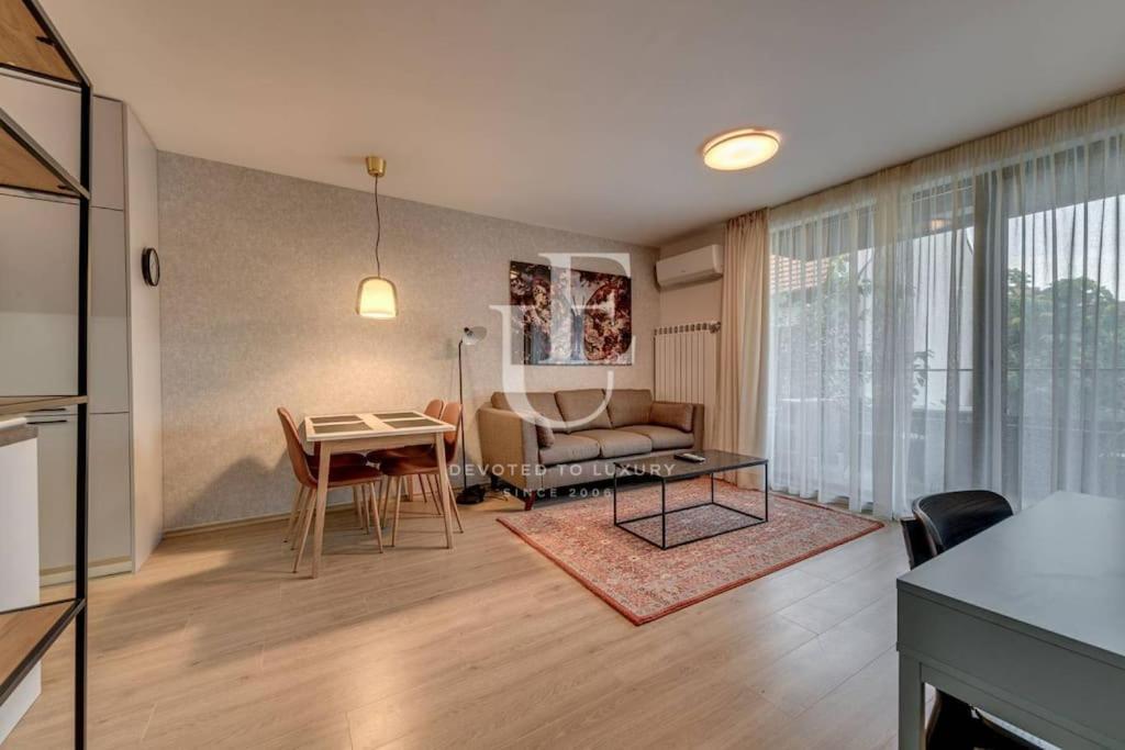 Madrid: A Modern 2-Bedroom Apartment With Parking Sofia Exterior foto